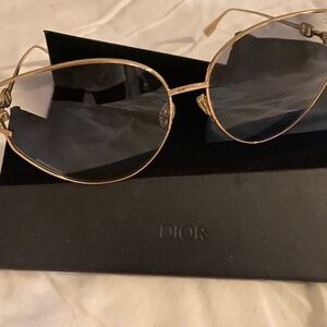 Brand new, never worn Christian Dior GIPSY1 Sunglasses